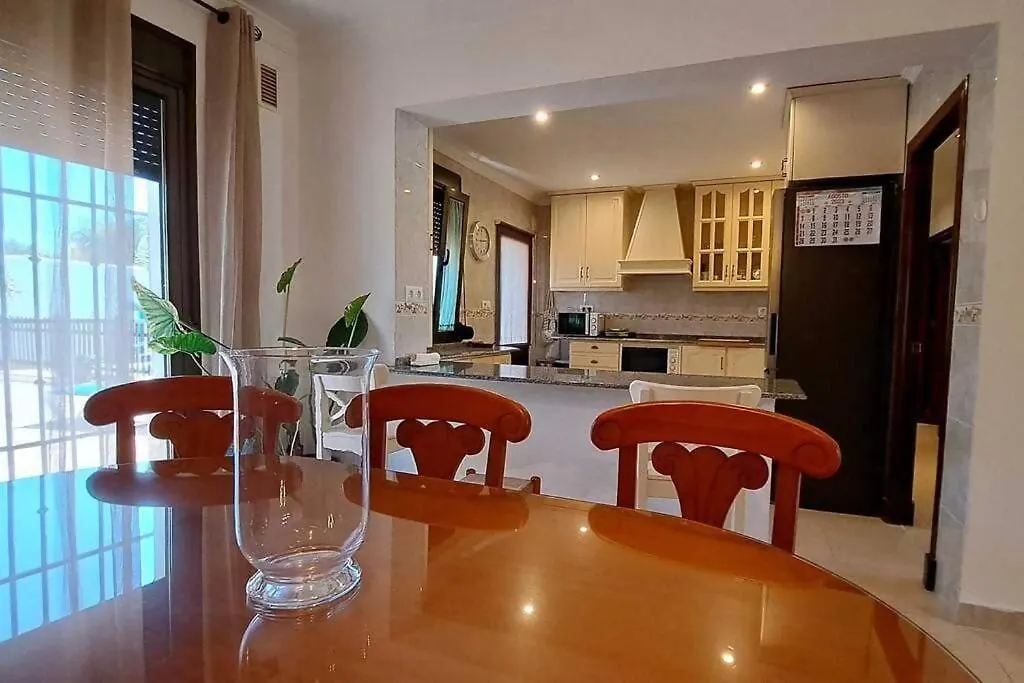 Chalet Zona Los Gallos Chiclana de la Frontera 0*,